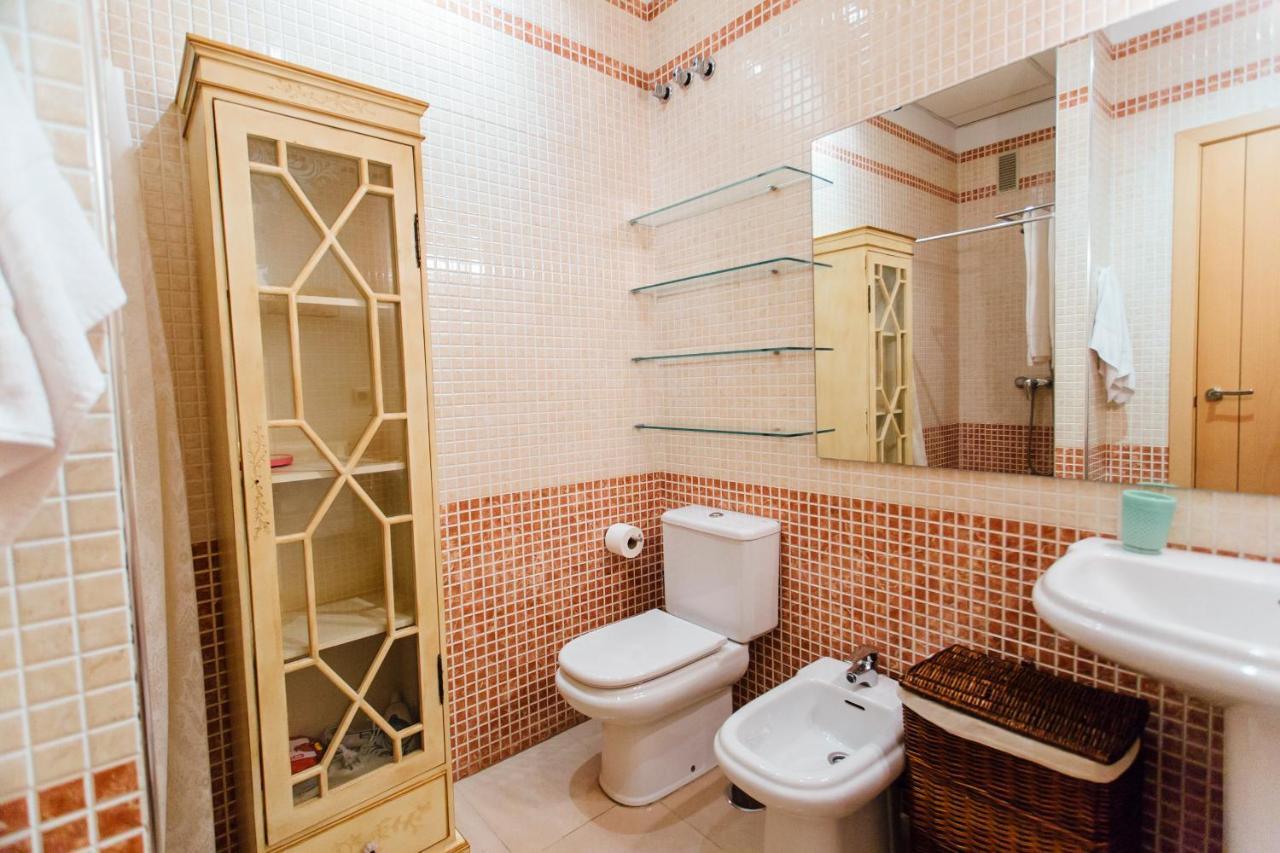 Bright And Central- 2Bd 1Bth- Malhara 세비야 외부 사진