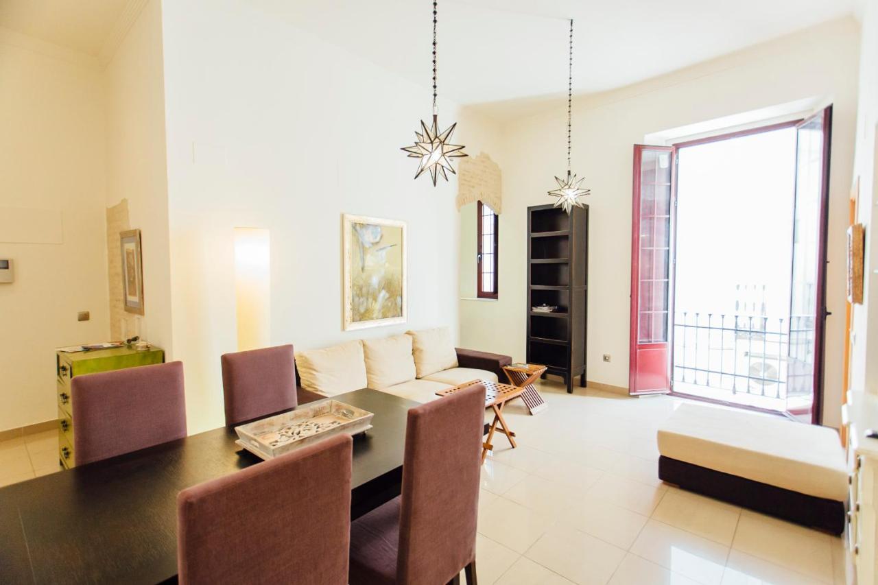 Bright And Central- 2Bd 1Bth- Malhara 세비야 외부 사진