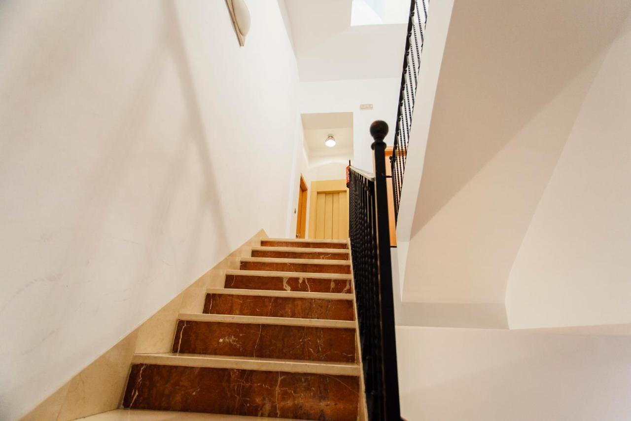 Bright And Central- 2Bd 1Bth- Malhara 세비야 외부 사진